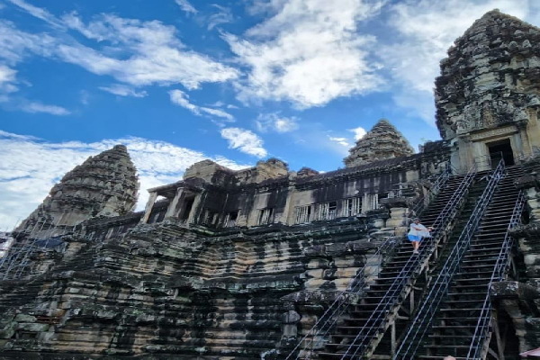 Discovering Vietnam and Cambodia in 12 Days - photo 86